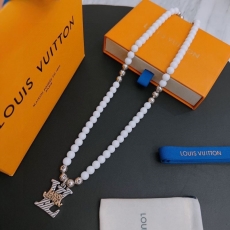 Louis Vuitton Necklaces